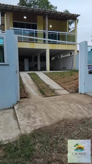 Foto 3 de Casa com 2 quartos à venda, 350m2 em Araruama - RJ