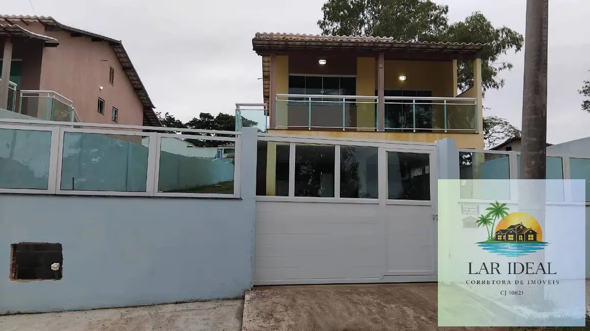 Foto 1 de Casa com 2 quartos à venda, 350m2 em Araruama - RJ