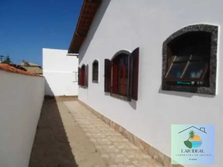 Foto 6 de Casa com 3 quartos à venda em Araruama - RJ