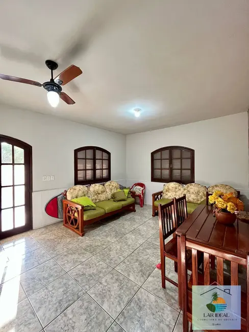 Foto 8 de Casa com 4 quartos à venda, 360m2 em Arraial Do Cabo - RJ