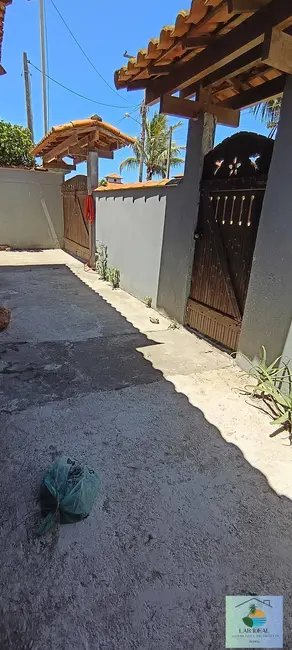 Foto 2 de Casa com 2 quartos à venda em Cabo Frio - RJ