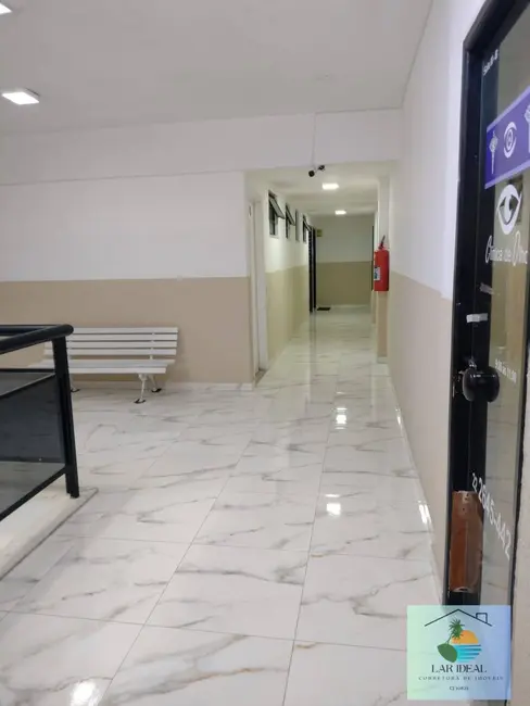 Foto 3 de Sala Comercial à venda em São Cristóvão, Cabo Frio - RJ