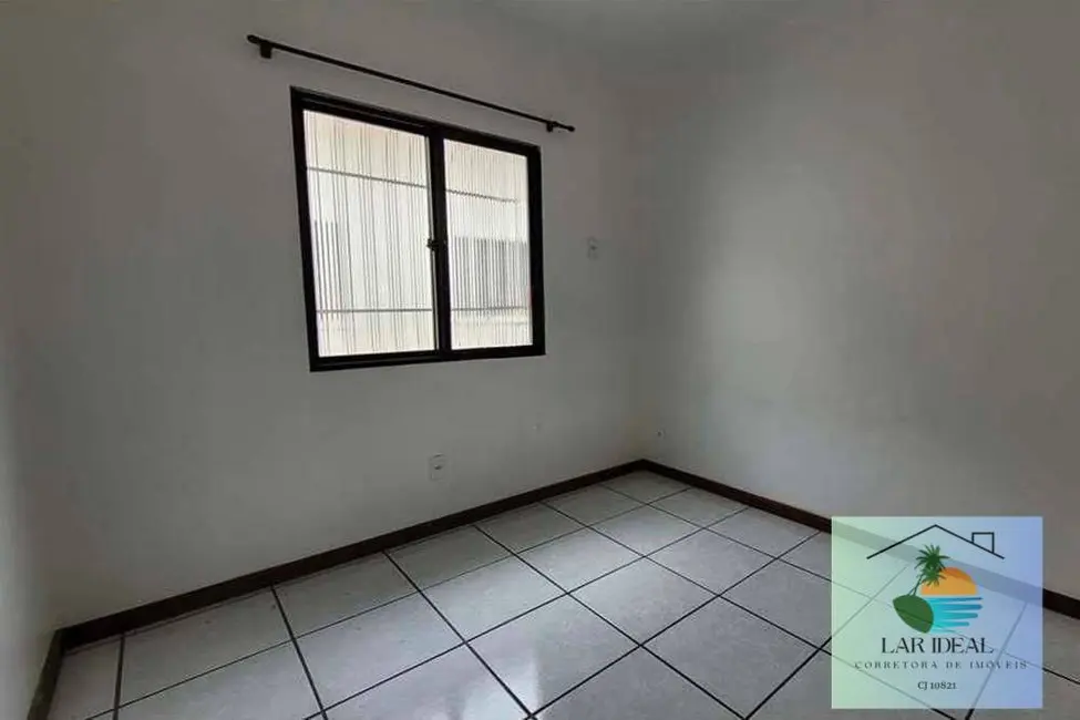 Foto 9 de Casa com 3 quartos à venda em Ogiva, Cabo Frio - RJ