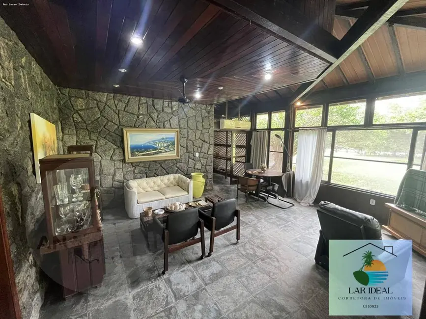 Foto 7 de Casa com 8 quartos à venda, 1840m2 em Praia Seca, Araruama - RJ