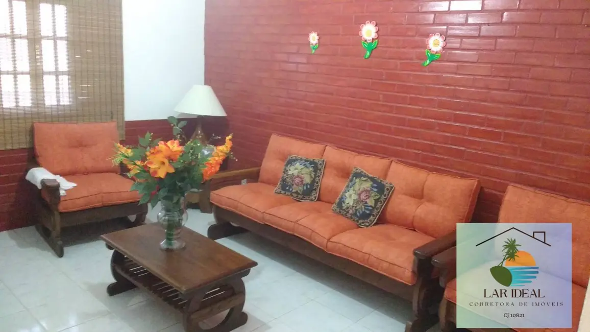 Foto 7 de Casa com 2 quartos à venda em Araruama - RJ