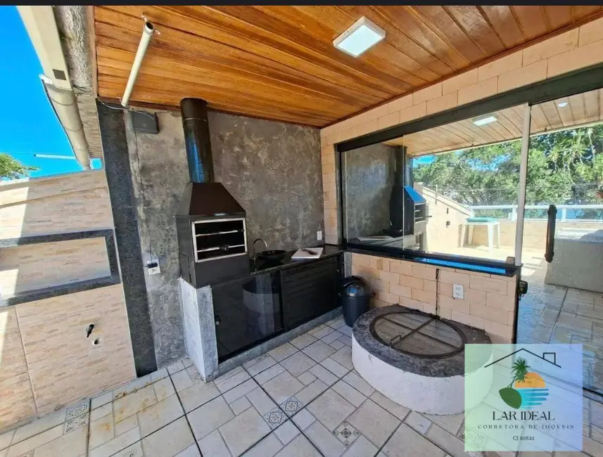 Foto 1 de Casa com 3 quartos à venda, 140m2 em Portinho, Cabo Frio - RJ