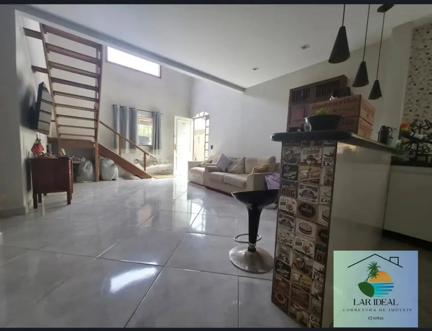 Foto 3 de Casa com 3 quartos à venda, 360m2 em Reserva do Peró, Cabo Frio - RJ