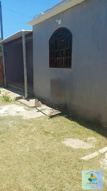 Foto 1 de Casa com 1 quarto à venda, 170m2 em Cabo Frio - RJ
