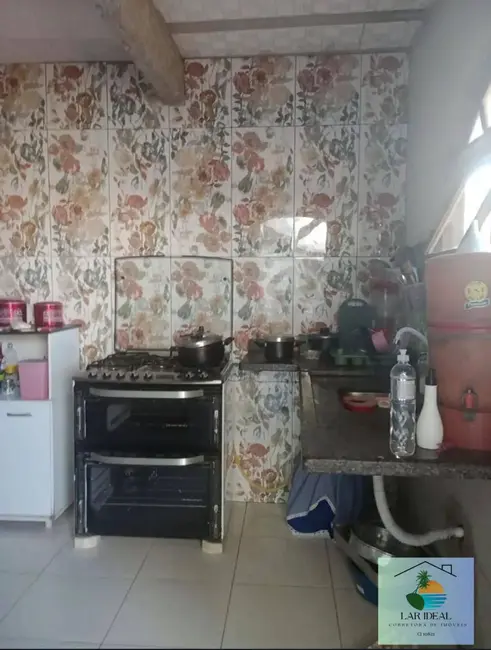 Foto 9 de Casa com 1 quarto à venda em Cabo Frio - RJ