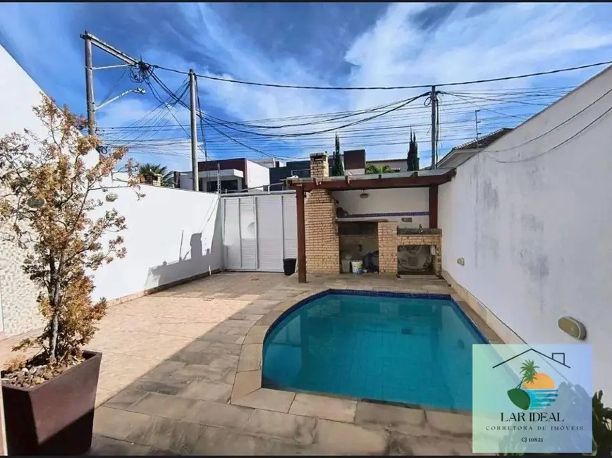 Foto 3 de Casa com 4 quartos à venda em Portinho, Cabo Frio - RJ