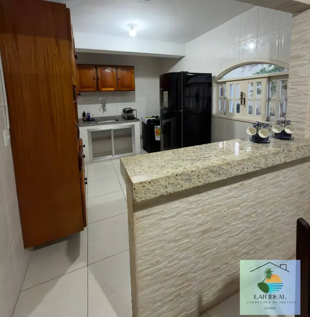Foto 3 de Casa com 5 quartos à venda em Iguaba Grande - RJ