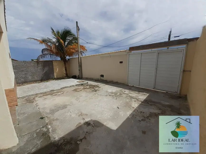 Foto 2 de Casa com 3 quartos à venda, 360m2 em Sao Pedro Da Aldeia - RJ