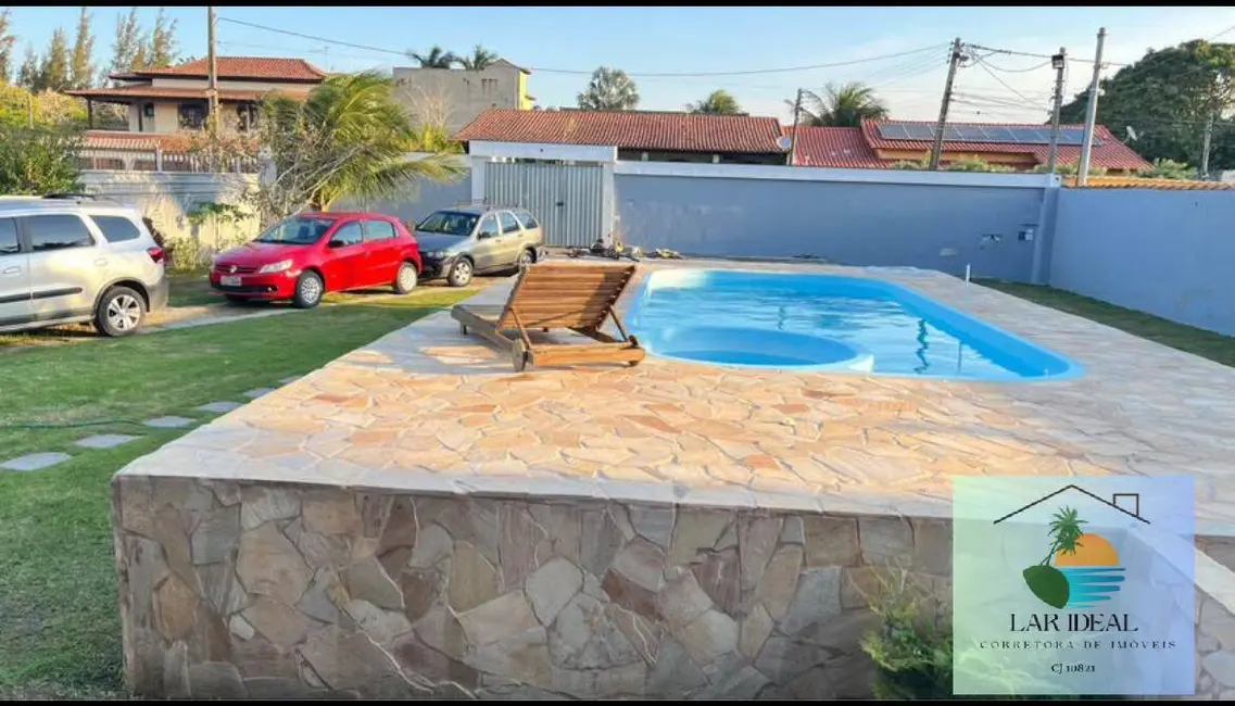 Foto 3 de Casa com 4 quartos à venda, 600m2 em Araruama - RJ