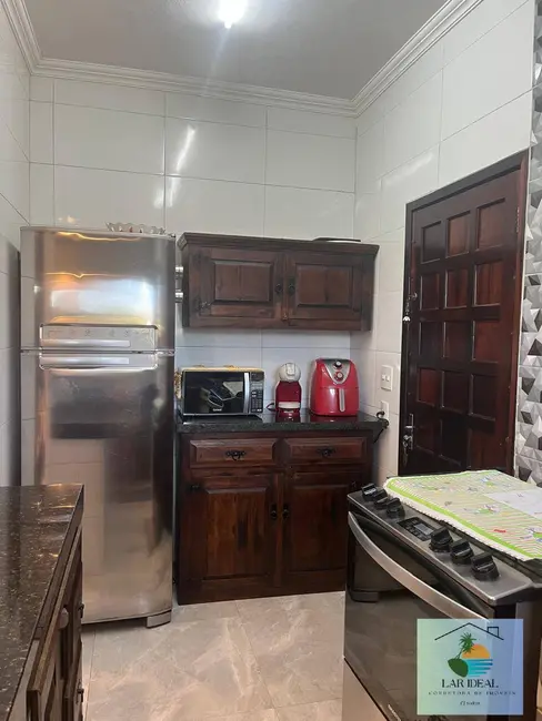 Foto 8 de Casa com 4 quartos à venda, 600m2 em Araruama - RJ