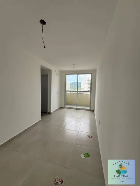 Foto 2 de Apartamento com 2 quartos para alugar, 53m2 em Nova São Pedro, Sao Pedro Da Aldeia - RJ