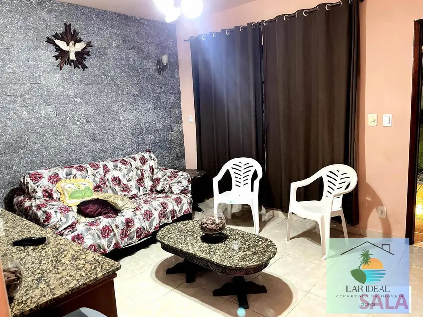 Foto 8 de Casa com 3 quartos à venda, 458m2 em Araruama - RJ