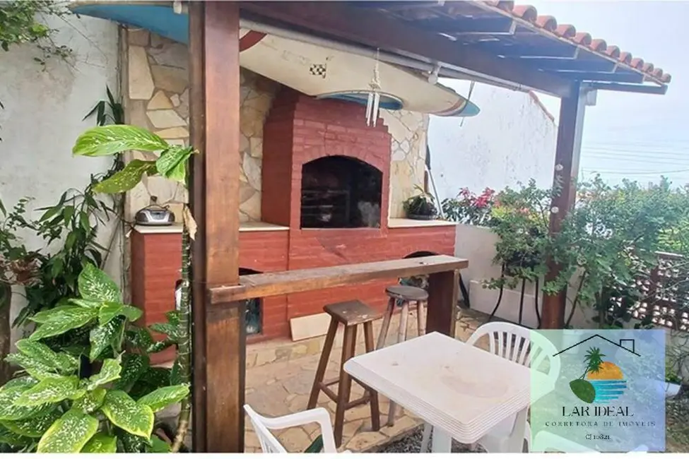 Foto 4 de Casa com 4 quartos à venda, 300m2 em Centro, Iguaba Grande - RJ