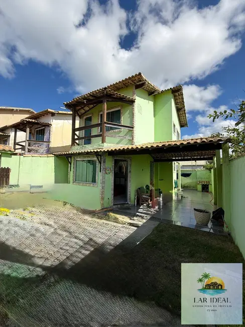 Foto 2 de Casa com 2 quartos à venda, 118m2 em Cabo Frio - RJ