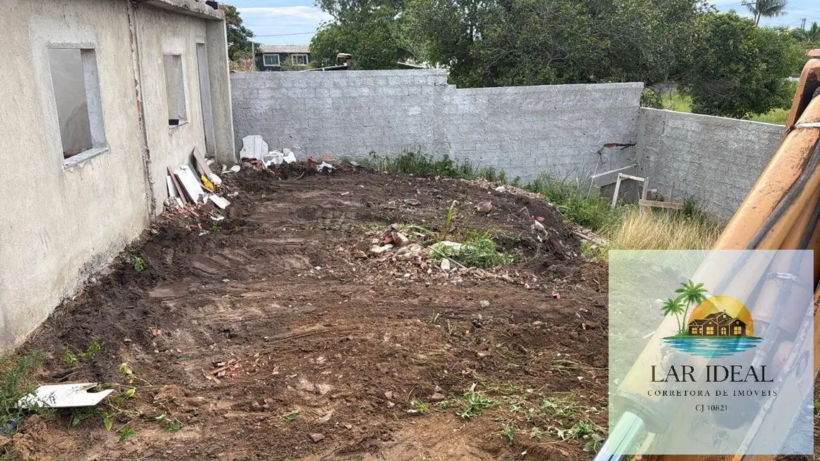 Foto 2 de Terreno / Lote à venda, 600m2 em Araruama - RJ