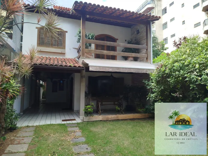 Foto 1 de Casa com 4 quartos à venda em Passagem, Cabo Frio - RJ