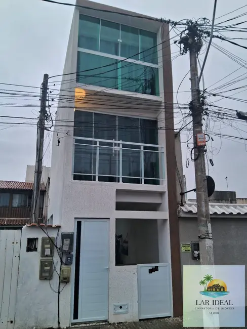 Foto 1 de Casa com 2 quartos à venda em Arraial Do Cabo - RJ