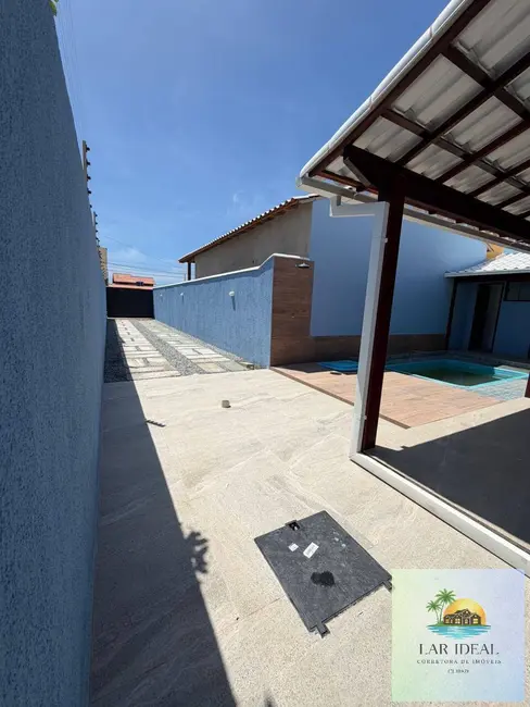 Foto 3 de Casa com 2 quartos à venda em Cabo Frio - RJ