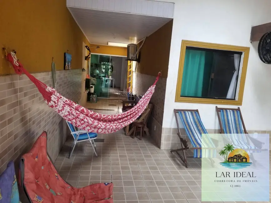 Foto 2 de Casa com 4 quartos à venda em Cabo Frio - RJ