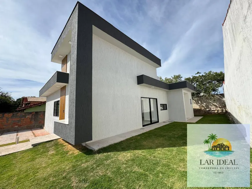 Foto 3 de Casa de Condomínio com 3 quartos à venda, 348m2 em Poço Fundo, Sao Pedro Da Aldeia - RJ