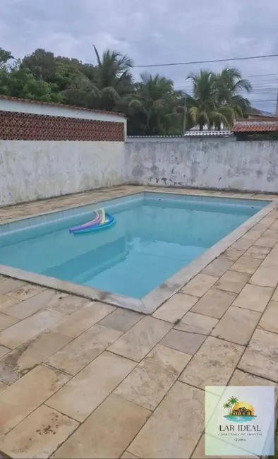 Foto 3 de Casa com 3 quartos à venda, 500m2 em Araruama - RJ