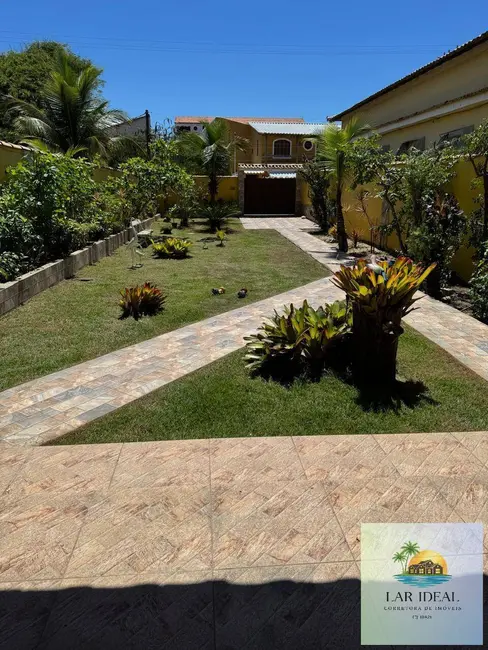 Foto 3 de Casa com 2 quartos à venda, 250m2 em Arraial Do Cabo - RJ