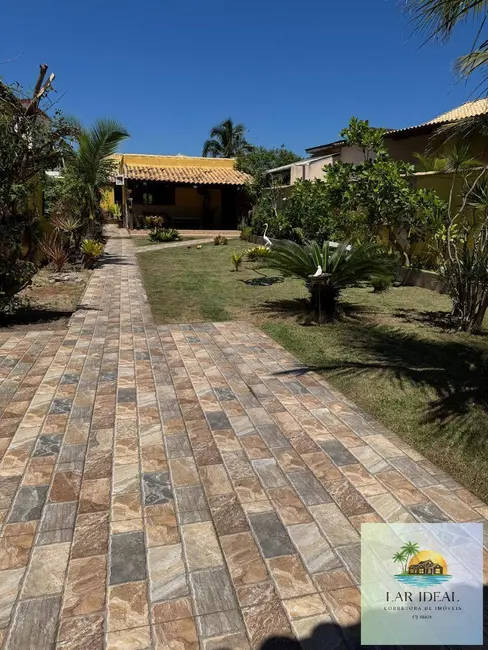Foto 1 de Casa com 2 quartos à venda, 250m2 em Arraial Do Cabo - RJ