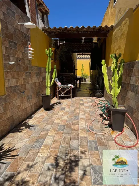 Foto 5 de Casa com 2 quartos à venda, 250m2 em Arraial Do Cabo - RJ