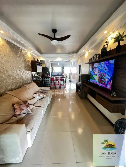 Foto 8 de Casa com 4 quartos à venda em Centro Hípico (Tamoios), Cabo Frio - RJ