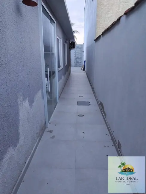 Foto 3 de Casa com 3 quartos à venda, 180m2 em Sao Pedro Da Aldeia - RJ