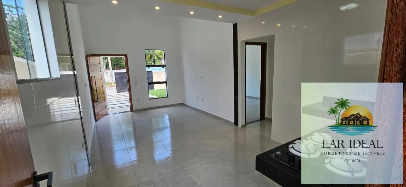 Foto 6 de Casa com 3 quartos à venda em Araruama - RJ