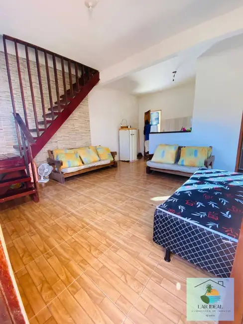 Foto 2 de Casa com 2 quartos à venda em Cabo Frio - RJ