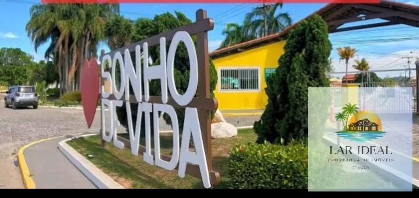 Foto 1 de Terreno / Lote à venda, 315m2 em Araruama - RJ