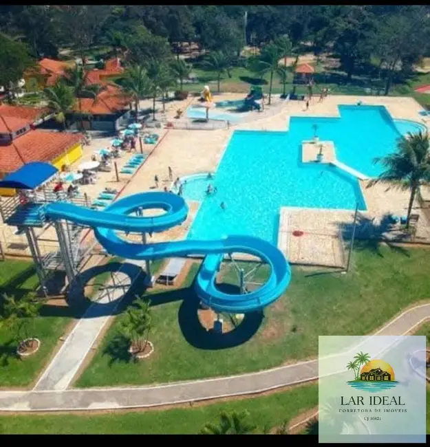 Foto 3 de Terreno / Lote à venda, 315m2 em Araruama - RJ