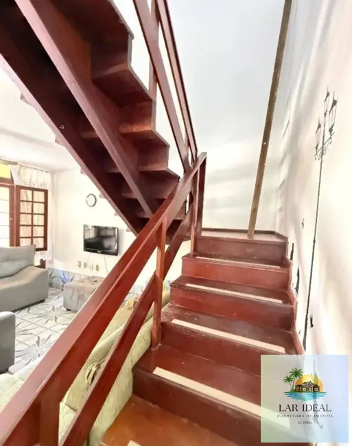 Casa com 2 quartos à venda em Extensão do Bosque, Rio Das Ostras - RJ - imagem 7 Foto 7 de Casa com 2 quartos à venda em Extensão do Bosque, Rio Das Ostras - RJ