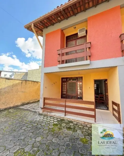 Casa com 2 quartos à venda em Extensão do Bosque, Rio Das Ostras - RJ - imagem 2 Foto 2 de Casa com 2 quartos à venda em Extensão do Bosque, Rio Das Ostras - RJ