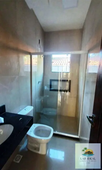 Foto 8 de Casa com 3 quartos à venda em Jardim Mariléa, Rio Das Ostras - RJ