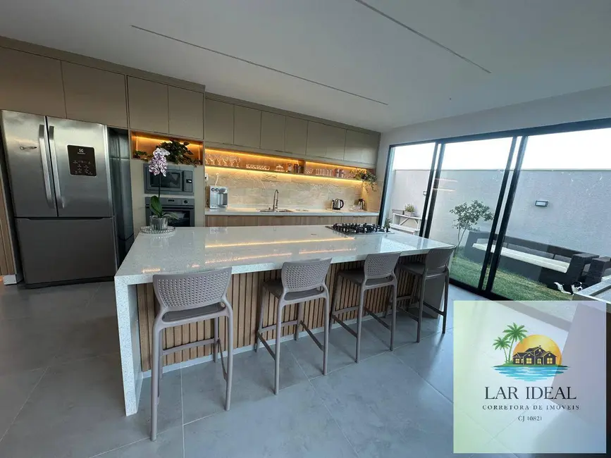 Foto 7 de Casa com 3 quartos à venda, 306m2 em Nova São Pedro, Sao Pedro Da Aldeia - RJ