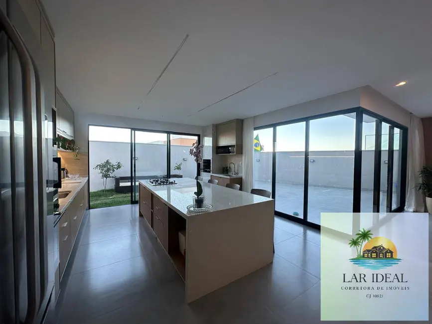 Foto 8 de Casa com 3 quartos à venda, 306m2 em Nova São Pedro, Sao Pedro Da Aldeia - RJ