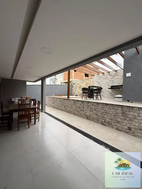 Foto 8 de Casa com 3 quartos à venda, 373m2 em Nova São Pedro, Sao Pedro Da Aldeia - RJ