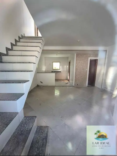 Foto 4 de Casa com 2 quartos à venda em Araruama - RJ