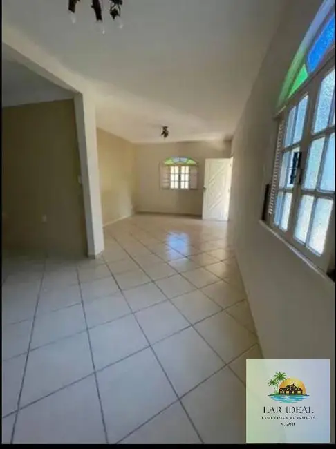 Casa com 3 quartos à venda, 360m2 em Serramar, Rio Das Ostras - RJ - imagem 7 Foto 7 de Casa com 3 quartos à venda, 360m2 em Serramar, Rio Das Ostras - RJ