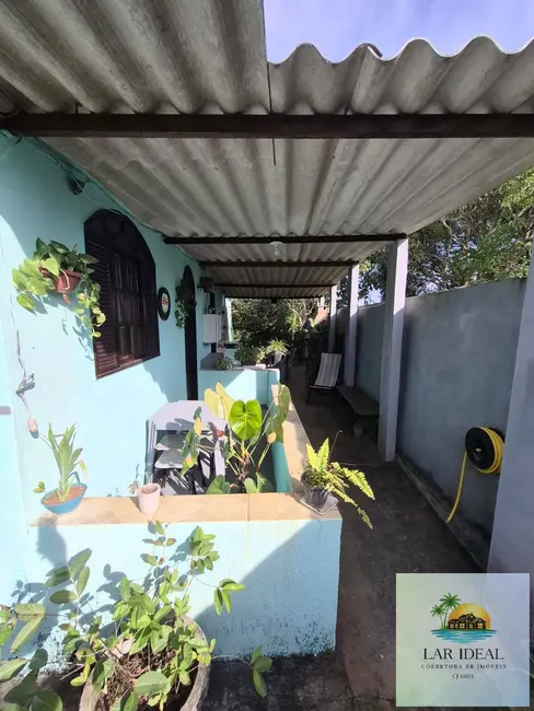 Casa com 1 quarto à venda em Cabo Frio - RJ - imagem 2 Foto 2 de Casa com 1 quarto à venda em Cabo Frio - RJ