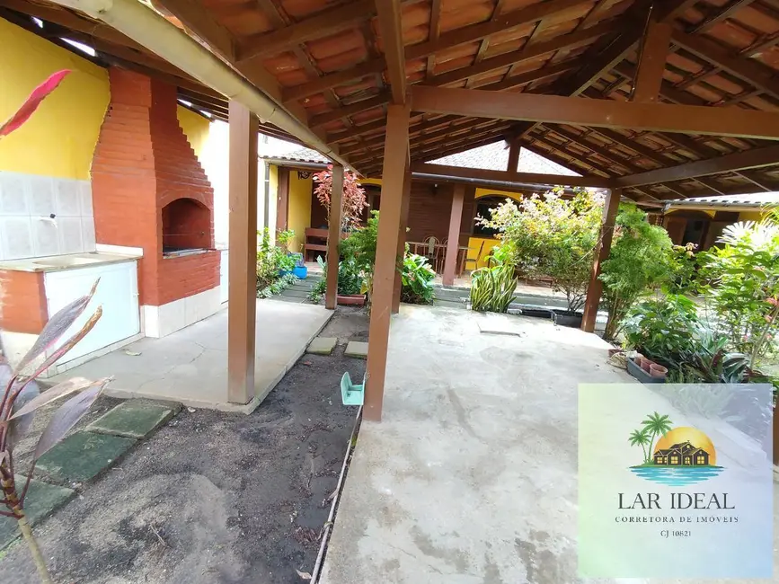 Casa com 3 quartos à venda em Cabo Frio - RJ - imagem 6 Foto 6 de Casa com 3 quartos à venda em Cabo Frio - RJ