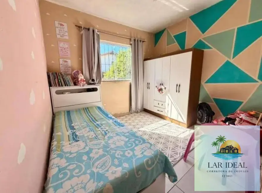 Casa com 2 quartos à venda em Araruama - RJ - imagem 9 Foto 9 de Casa com 2 quartos à venda em Araruama - RJ