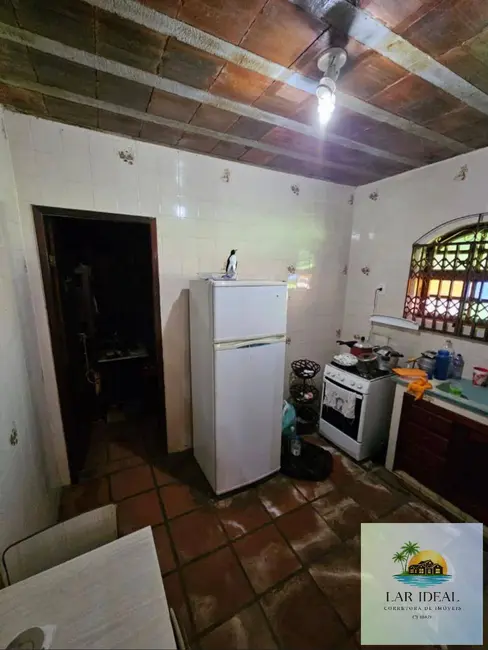 Foto 9 de Casa com 2 quartos à venda, 450m2 em Araruama - RJ